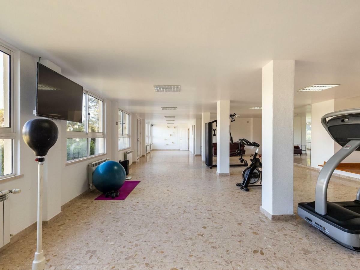 Estoril Budget & Hotel